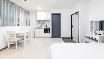 Yeosu Onueli Pension