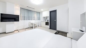 Yeosu Onueli Pension