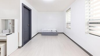 Yeosu Onueli Pension