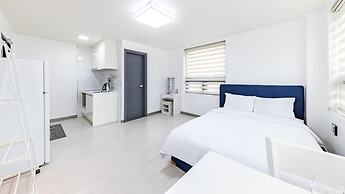 Yeosu Onueli Pension