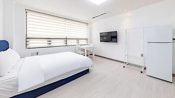 Yeosu Onueli Pension