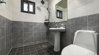 Samcheok Lamer Pension