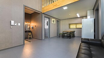 Samcheok Lamer Pension