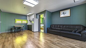 Samcheok Lamer Pension