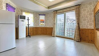Gangneung Five Moon Pension