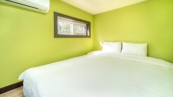 Seogwipo Myhalftime Pension