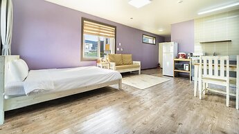 Seogwipo Myhalftime Pension