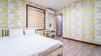 Seogwipo Myhalftime Pension