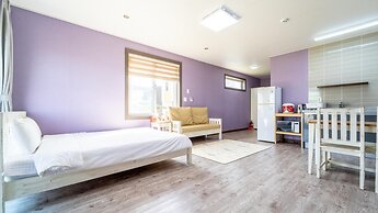 Seogwipo Myhalftime Pension