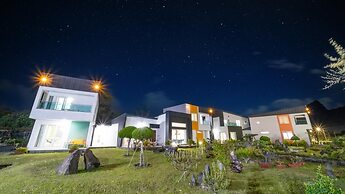 Seogwipo Myhalftime Pension