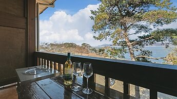 Ganghwa Badabit Pension