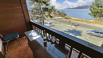 Ganghwa Badabit Pension