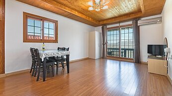 Ganghwa Badabit Pension