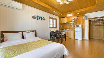 Ganghwa Badabit Pension