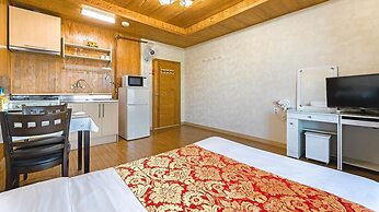 Ganghwa Badabit Pension