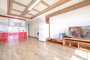 Gangneung Windmill Pension