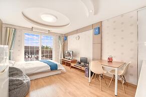 Gangneung Windmill Pension