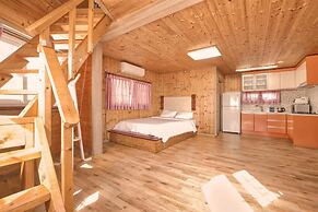 Gangneung Windmill Pension