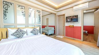 Yangyang Haettuneonchangmoon Pension