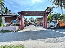 OYO 90278 Redzwan's Beach Resort