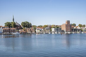 Kapitänsbrücke - Penthouse