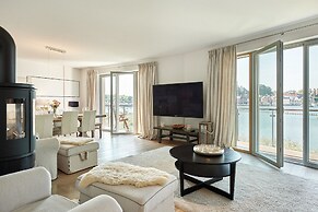 Kapitänsbrücke - Penthouse