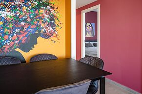 Panoramic Seaview Balcony Escape by Sea N Rent