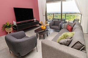 Panoramic Seaview Balcony Escape by Sea N Rent