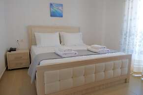 Golden Berden Boutique Hotel