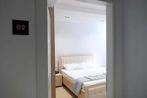 Golden Berden Boutique Hotel