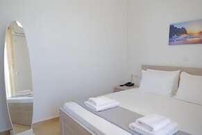 Golden Berden Boutique Hotel