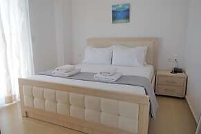 Golden Berden Boutique Hotel