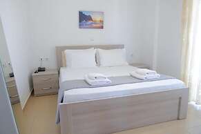 Golden Berden Boutique Hotel