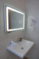 Golden Berden Boutique Hotel