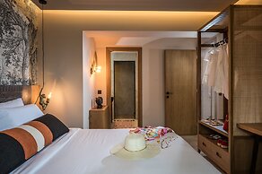 Grace Villas Collection