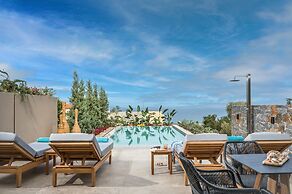 Grace Villas Collection