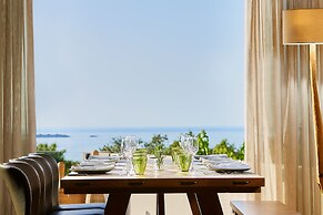 Grace Villas Collection