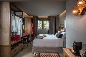 Grace Villas Collection