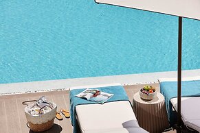 Grace Villas Collection