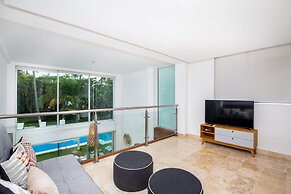 Condo Terra 13 by Kivoya