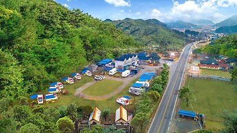 Gapeyong Unak Holiday Caravan