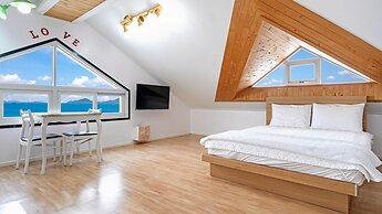 Namhae Montmartre Pension