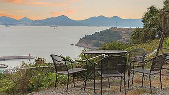 Namhae Montmartre Pension