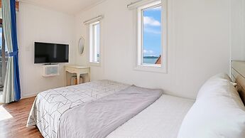 Namhae Montmartre Pension