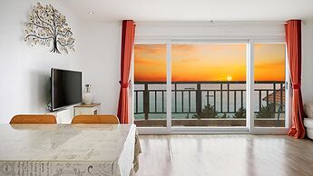 Namhae Montmartre Pension