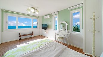 Namhae Montmartre Pension