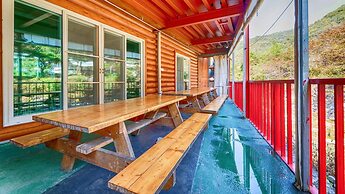 Gapyeong Rainbow Pension