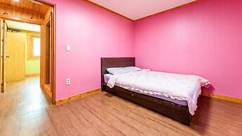 Gapyeong Rainbow Pension