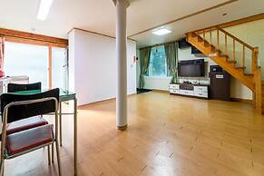 Gapyeong Rainbow Pension