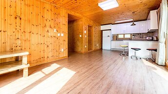 Gapyeong Rainbow Pension